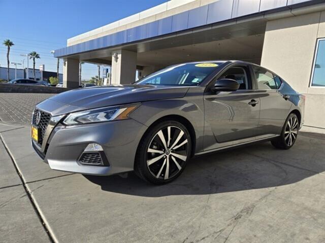 2022 nissan altima sr fwd