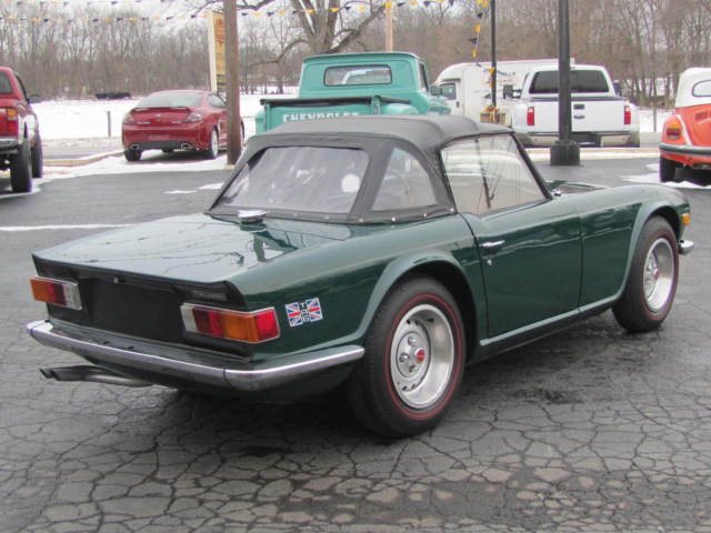 1973 triumph tr6 2.5l 6 cyl. 4 speed manual