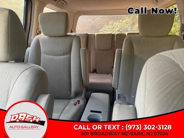 2017 nissan quest sv