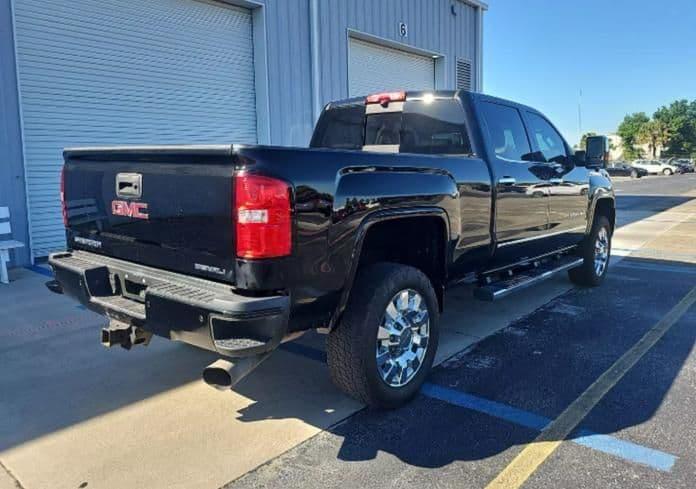 2017 gmc sierra 2500 hd crew cab denali pickup 4d 6 1/2 ft in fort myers, florida