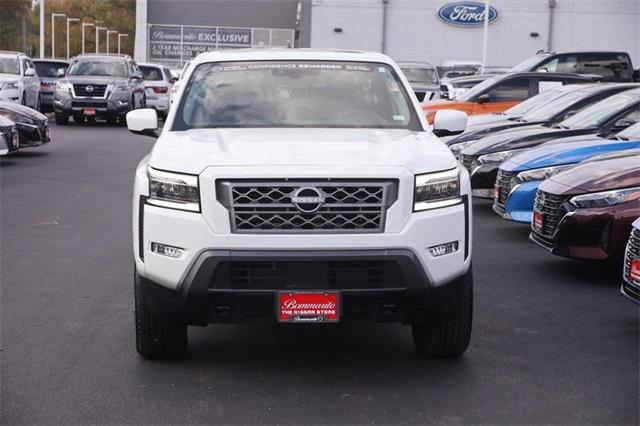 2023 nissan frontier sv