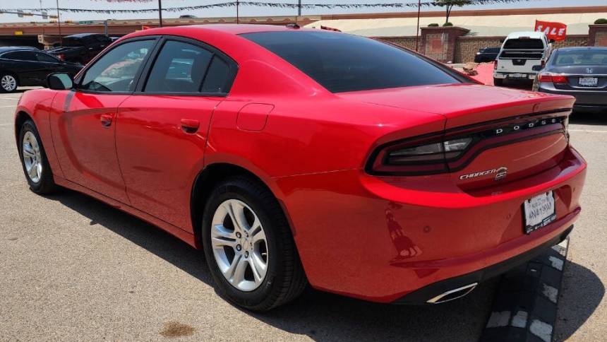 2022 dodge charger sxt