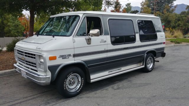 nice clean solid 1 owner! like gmc vandura beauville bonaventure rally camper