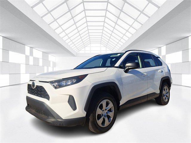 2021 toyota rav4 le