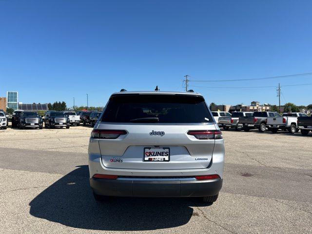 2023 jeep grand cherokee l laredo