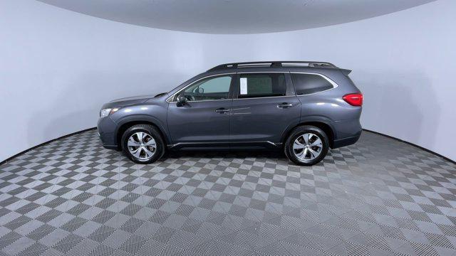 2022 subaru ascent premium 8-passenger