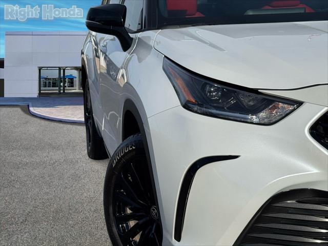 2023 toyota highlander xse