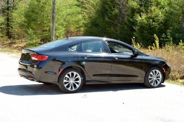 2015 chrysler 200 s awd s 4dr sedan for sale in bridgton, maine