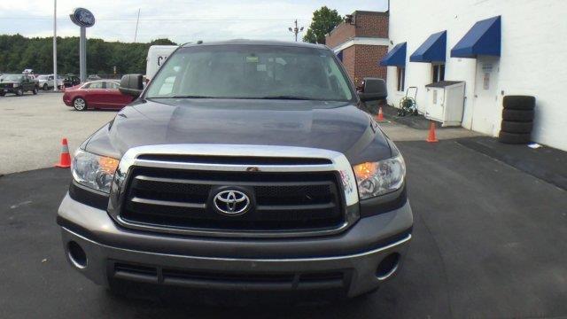 2011 toyota tundra grade 4x4 grade 4dr double cab pickup sb (4.6l v8 for sale in yarmouth, maine