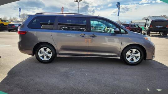 2020 Toyota Sienna