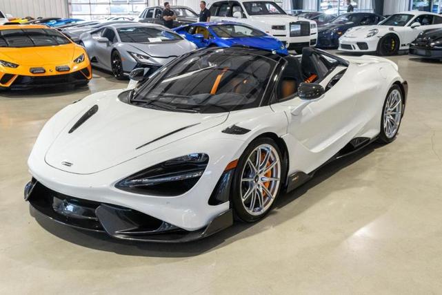 2022 mclaren 765lt base