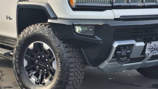 2024 GMC Hummer EV