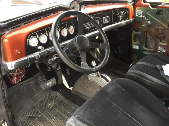 1952 chevy/plymouth wagon