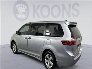 2020 Toyota Sienna l 7-passenger