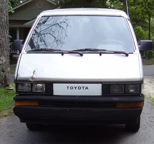 1988 toyota van wagon, rear wheel drive, silver brown, 4y engine