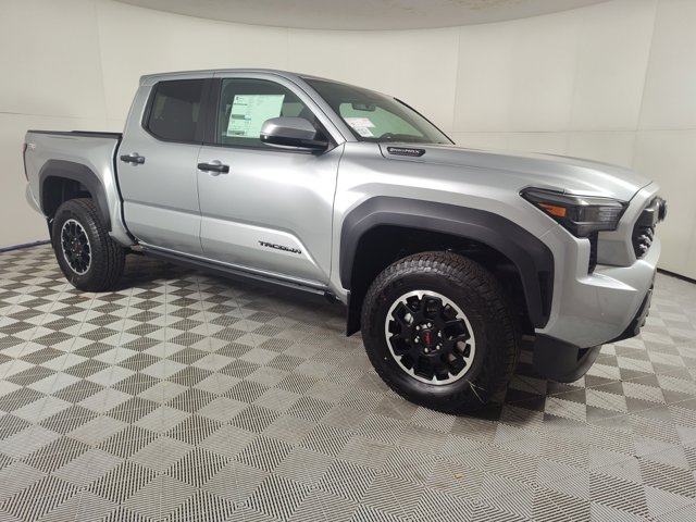 2024 toyota tacoma 4wd trd off road