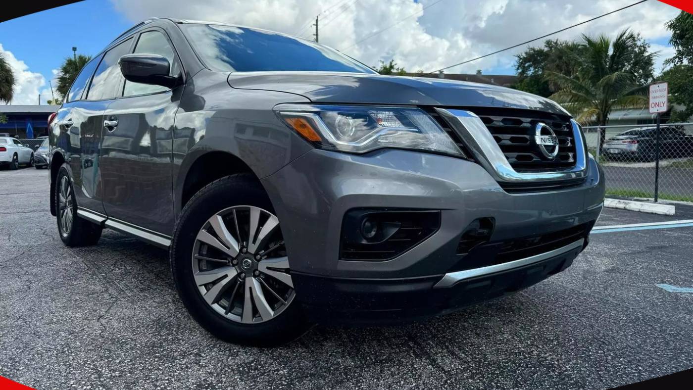 2019 nissan pathfinder s