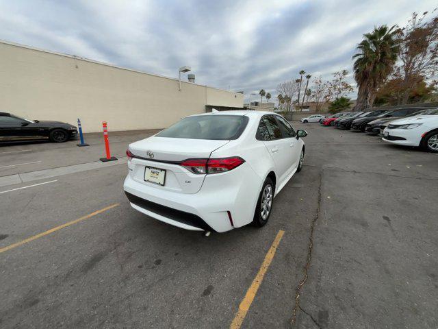 2021 toyota corolla le