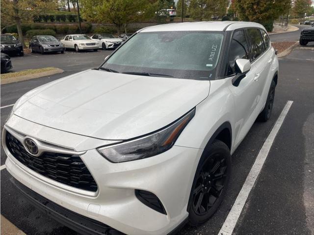 2022 toyota highlander l