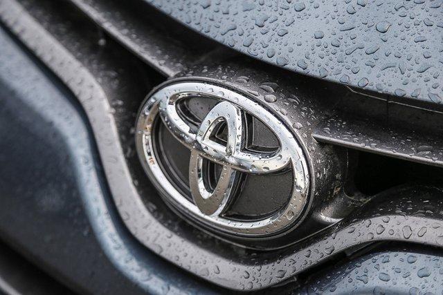 used 2016 toyota corolla l renton, wa 98057 for sale in renton, washington