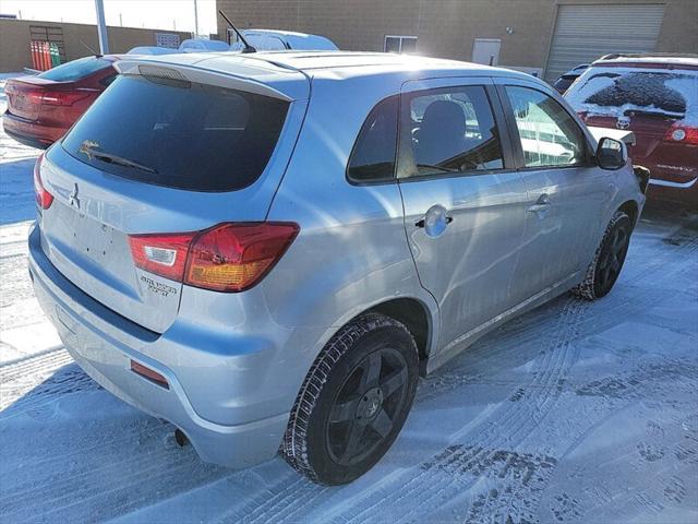 2012 mitsubishi outlander sport es