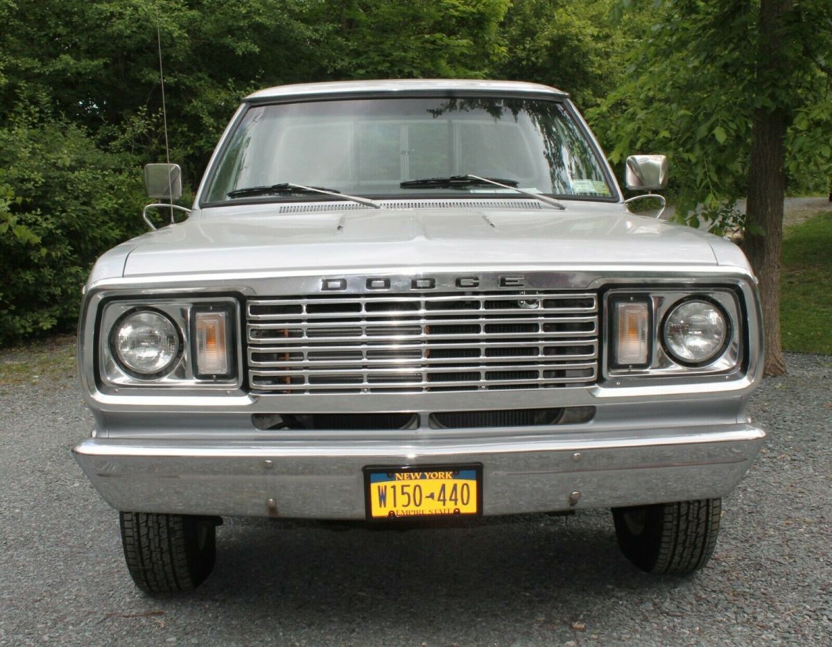 1977 dodge w150 regular cab short box power wagon