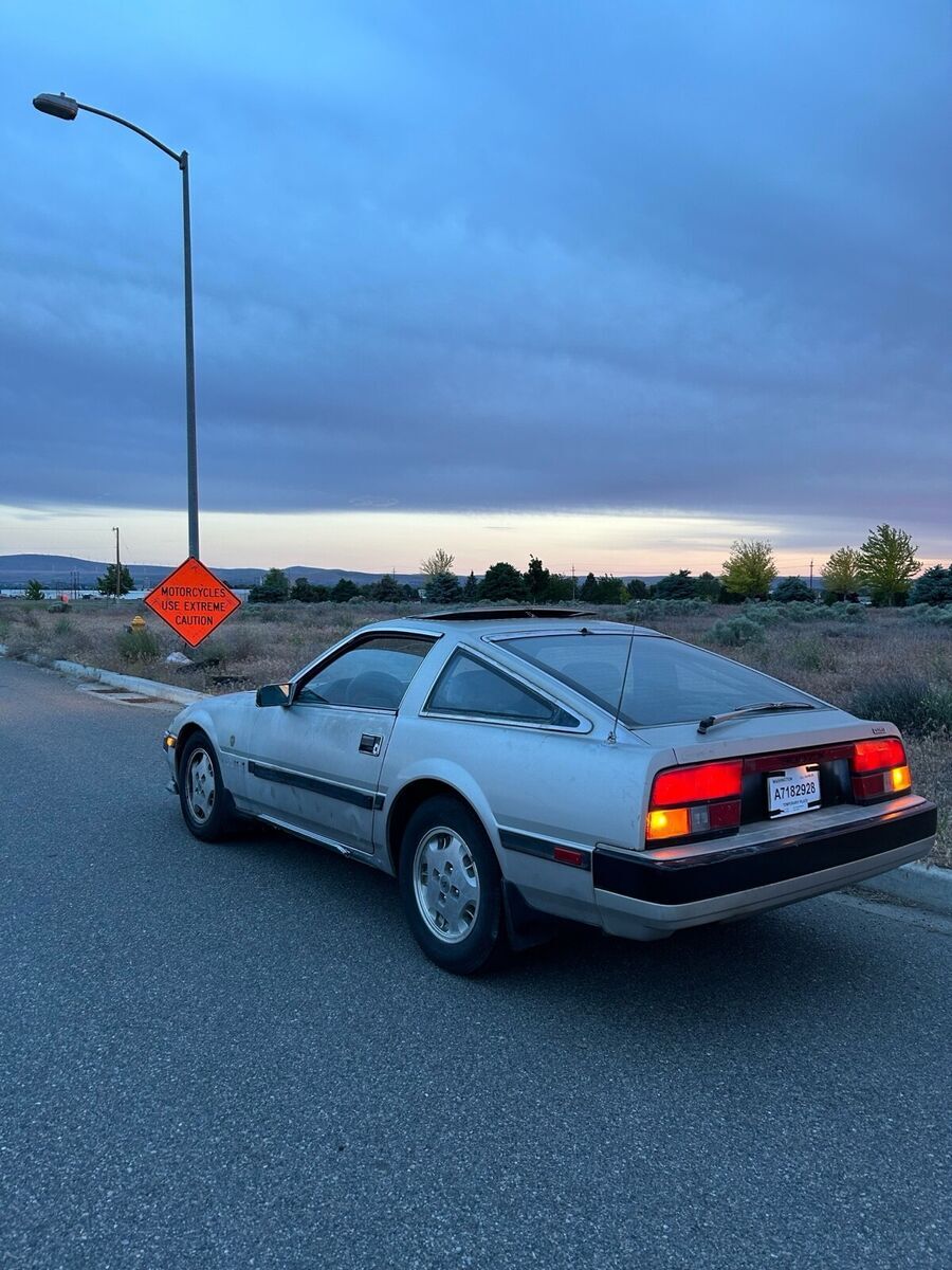 1984 nissan 300zx coupe grey