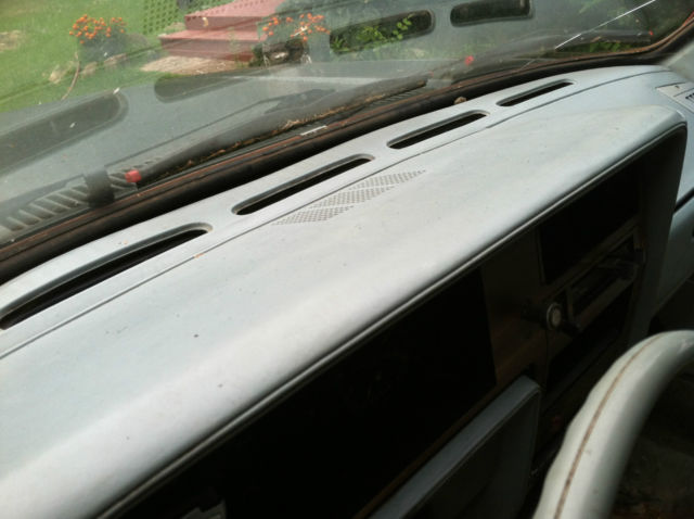 1981 volkswagen rabbit pickup lx standard cab pickup 2-door 1.6l