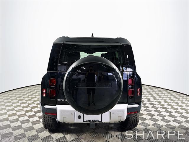 2024 land rover defender 110 p300