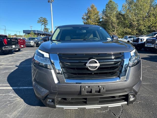 2022 nissan pathfinder platinum