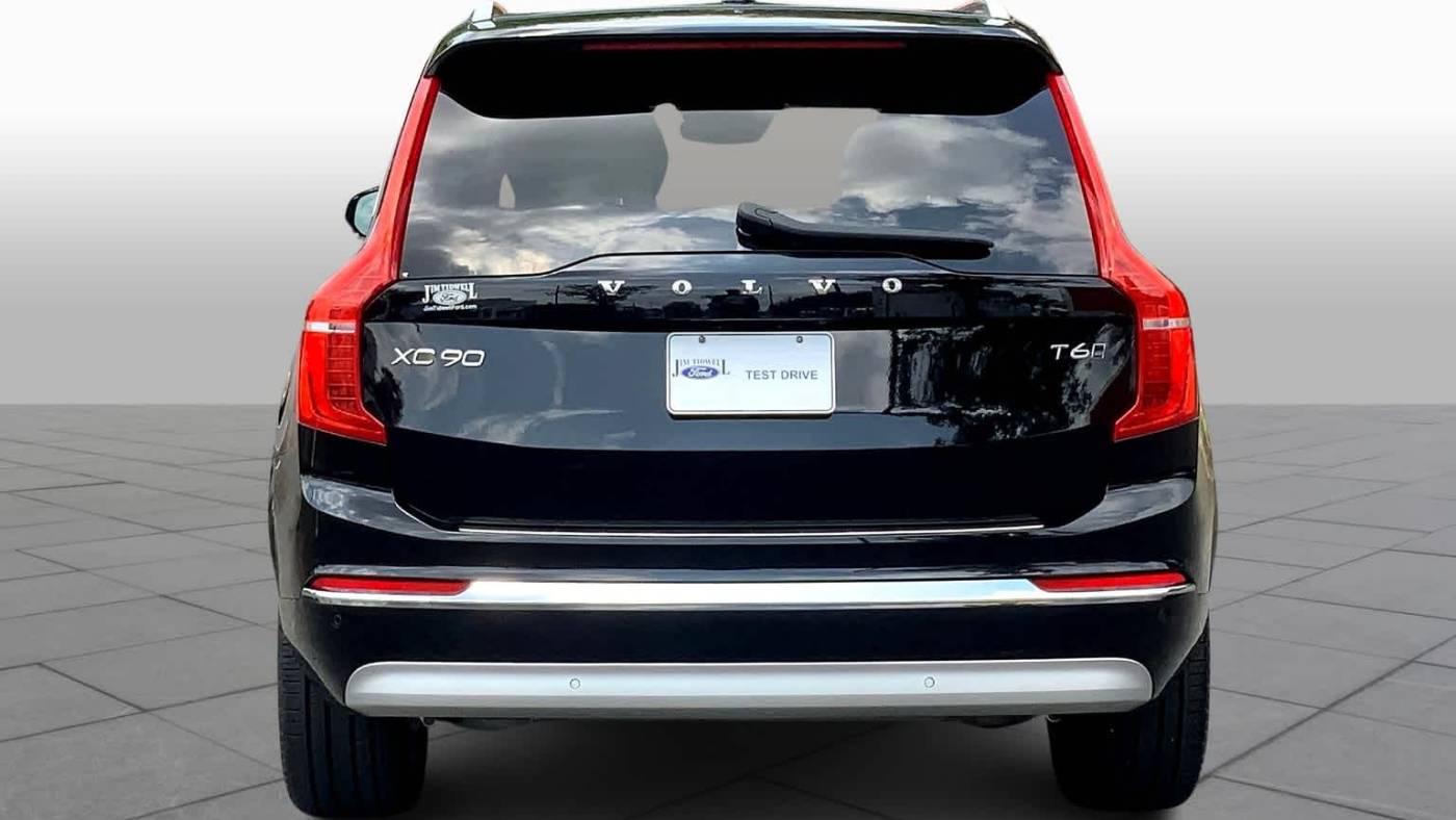 2022 volvo xc90 t6 inscription 6-passenger