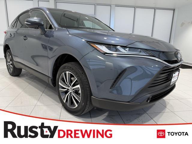 2024 toyota venza le