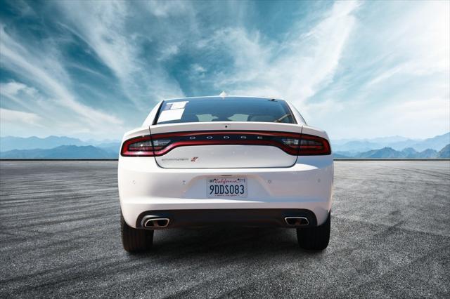 2022 dodge charger sxt