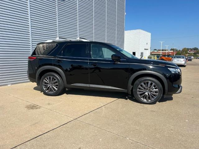 2023 nissan pathfinder sl