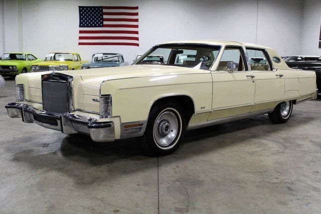 1977 lincoln continental 86316 miles cream sedan 460ci v8 3 speed automatic