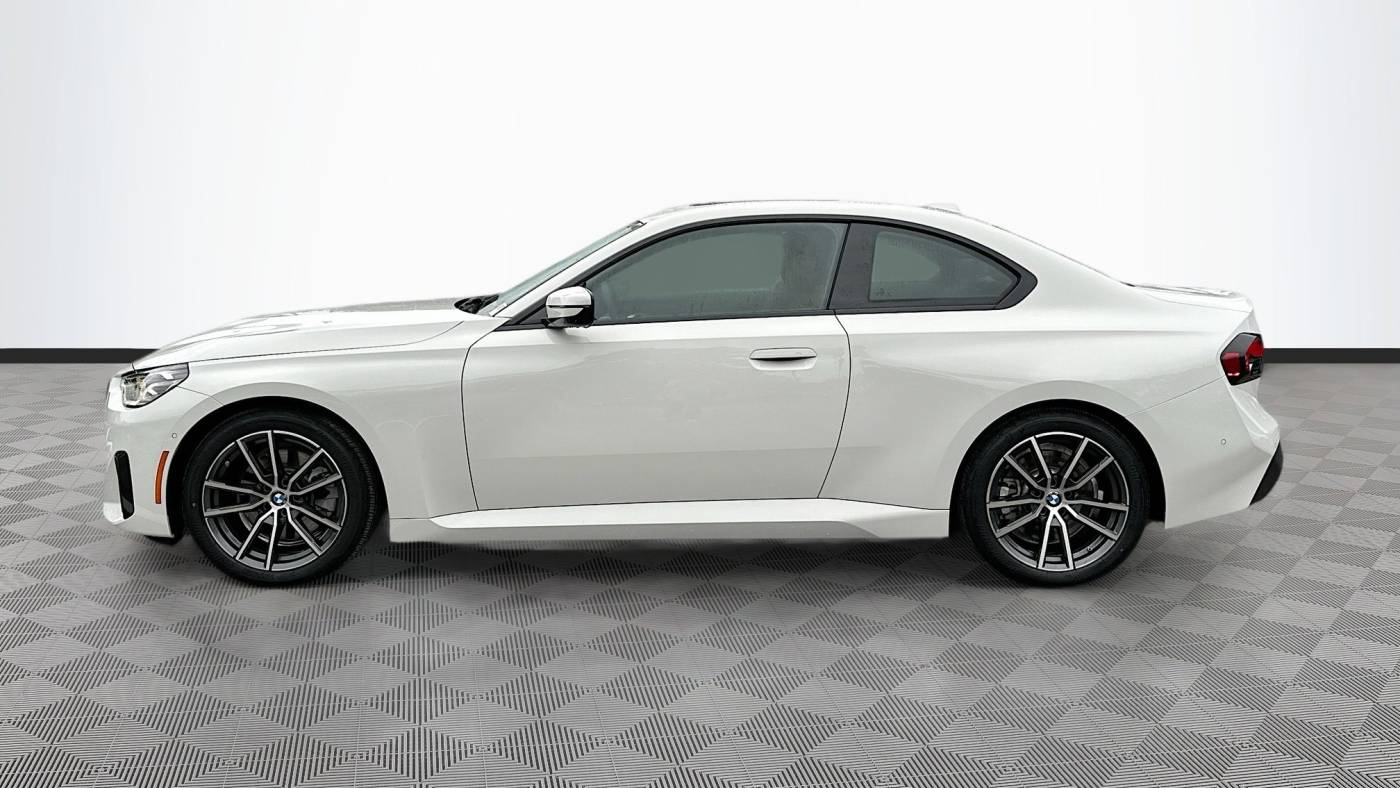 2024 bmw 2 series 230i
