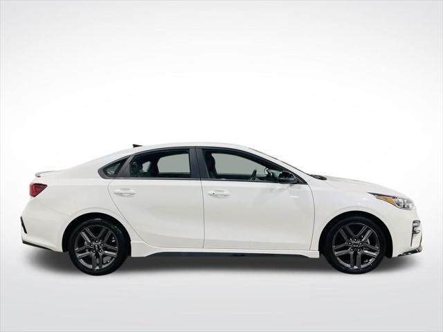 2021 kia forte gt-line