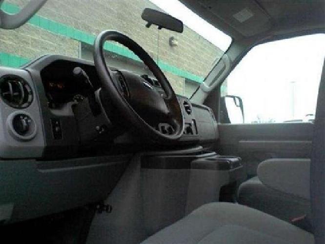 2011 ford e350 super duty passenger xlt extended van 3d in north versailles, pa