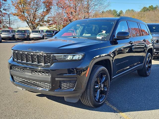 2023 jeep grand cherokee l altitude 4x4