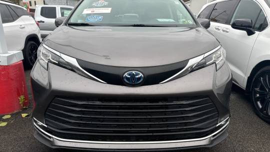 2022 Toyota Sienna