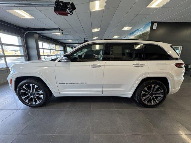 2023 jeep grand cherokee overland