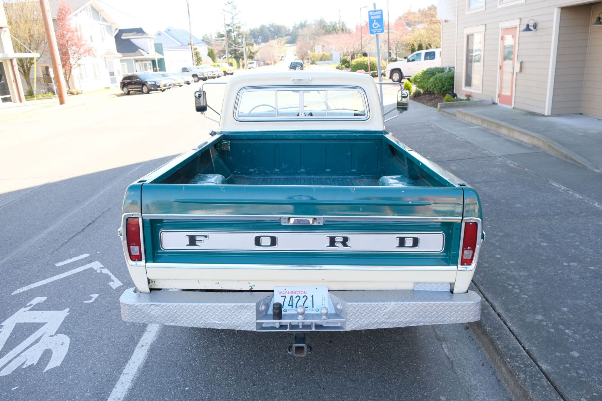 1968 ford f-250 camper special