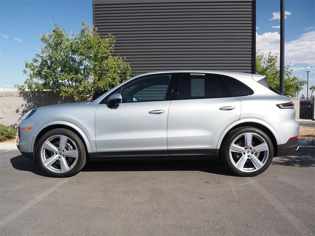 2024 porsche cayenne base
