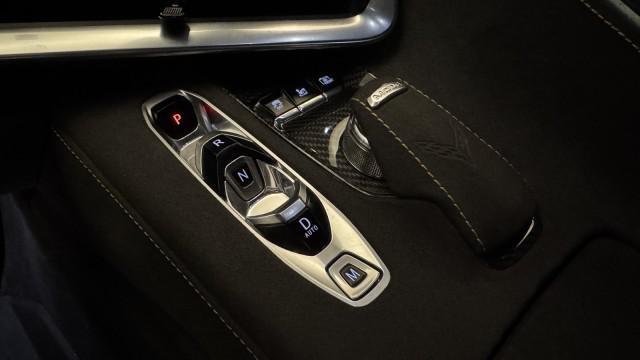 2022 chevrolet corvette stingray w/3lt