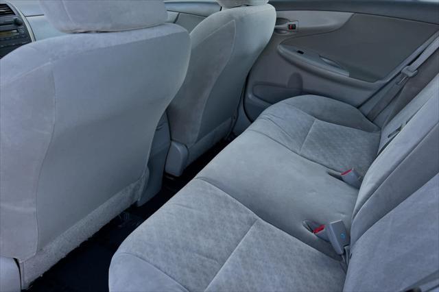 2009 toyota corolla le