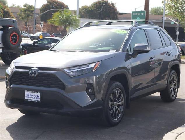 2023 toyota rav4 hybrid xle premium