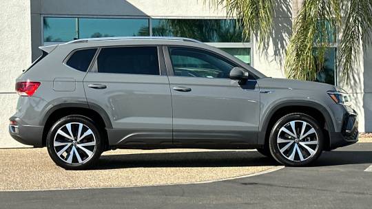 2024 Volkswagen Taos