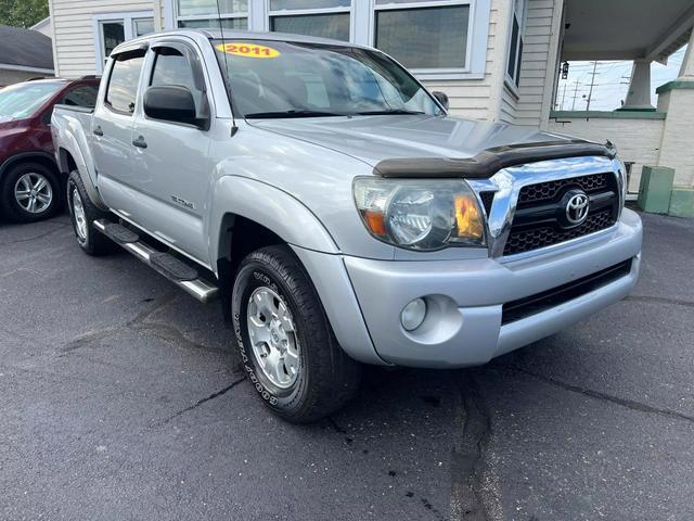 2011 toyota tacoma base