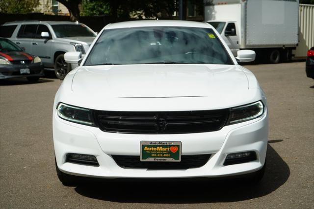 2022 dodge charger sxt