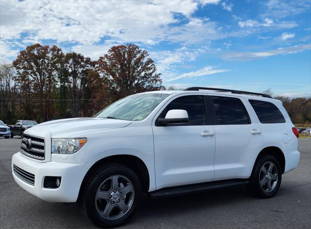 2016 toyota sequoia sr5
